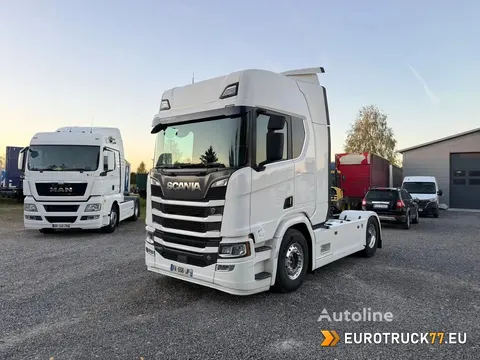 Scania R520 V8